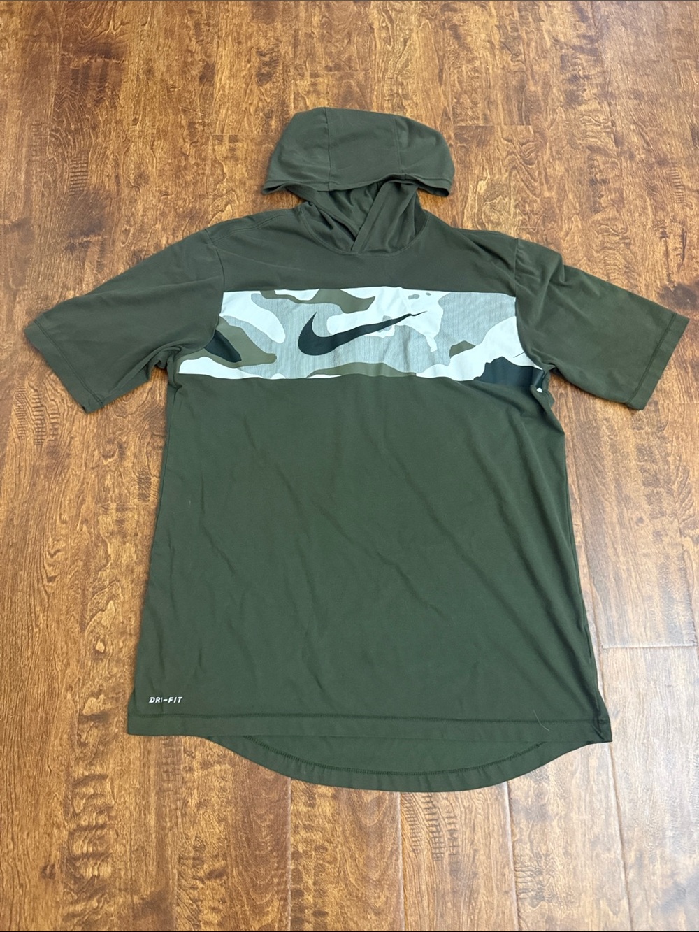 Nike Men’s Olive Green Short Sleeve Shirt with Camo Panel